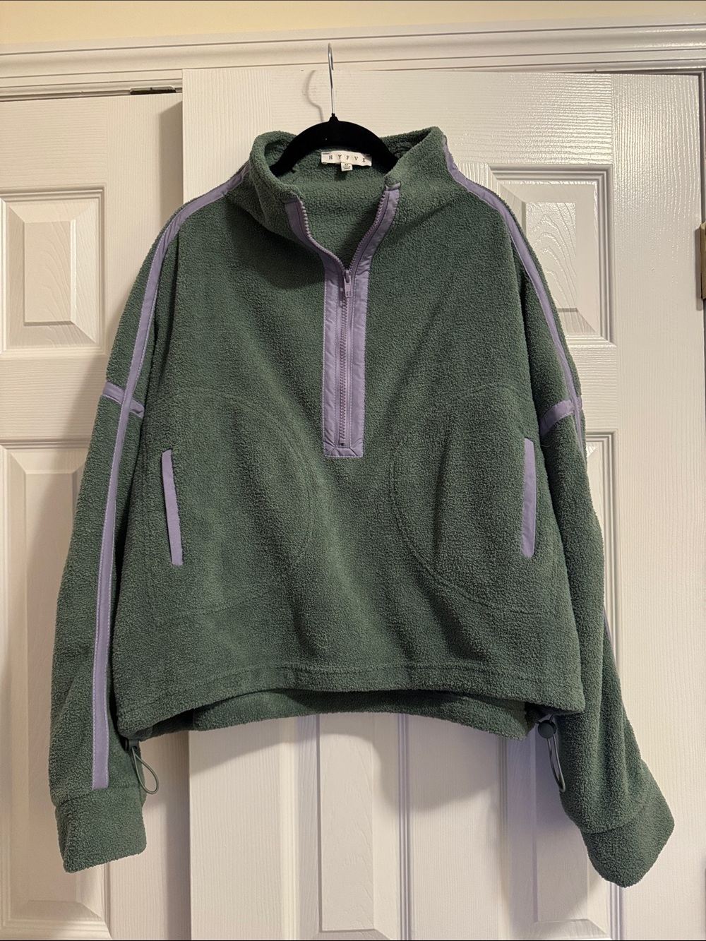 HYFVE Cozy Half-Zip Cropped Fleece Pullover - Green with Lavender Trim Size M